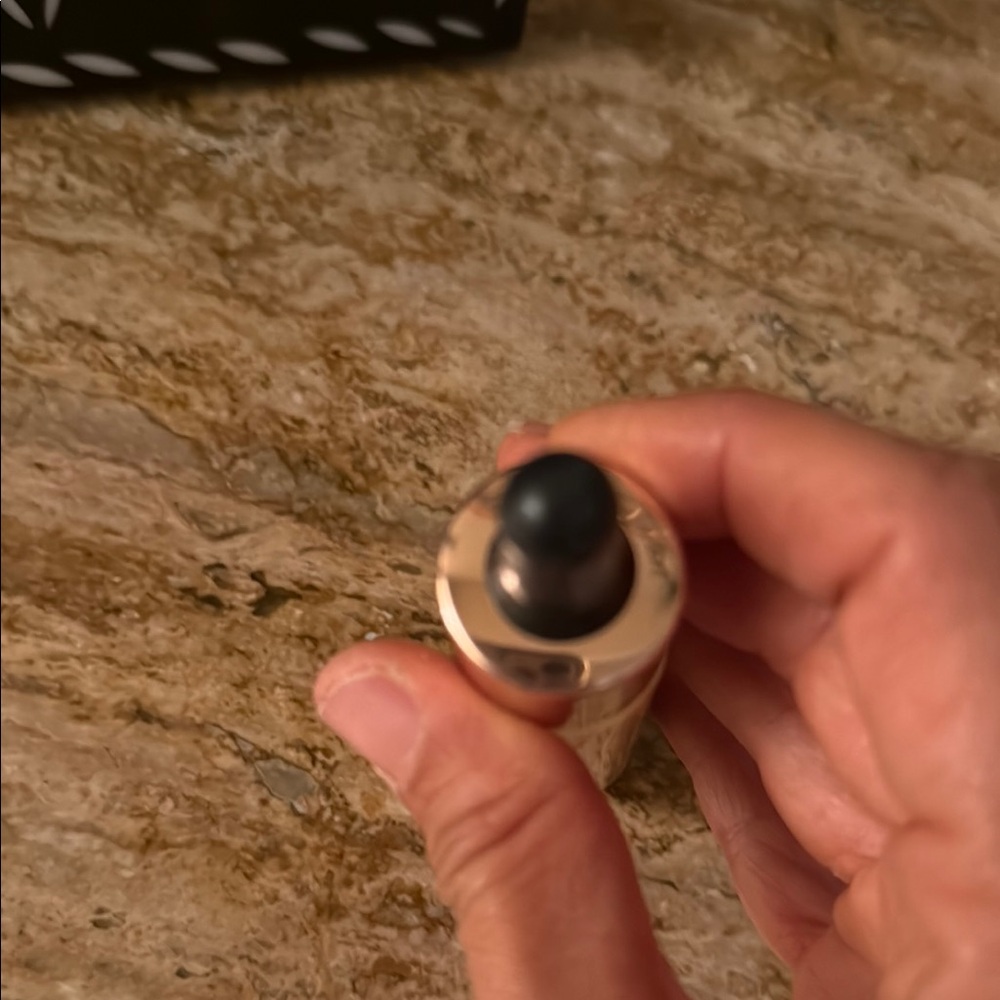 Revolution Cream Primer Makeup - Picture 5 of 6